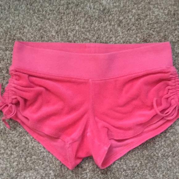cloth booty shorts